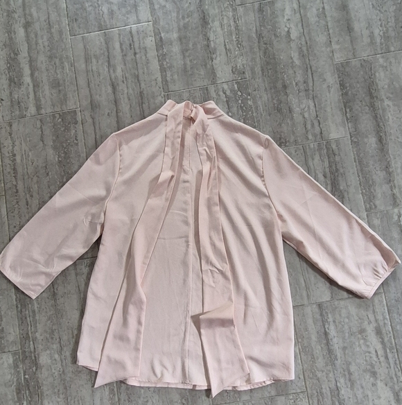 Chico's Pink Relaxed 3/4 Sleeve Tunic with Mandarin Collar - Picture 2 of 9